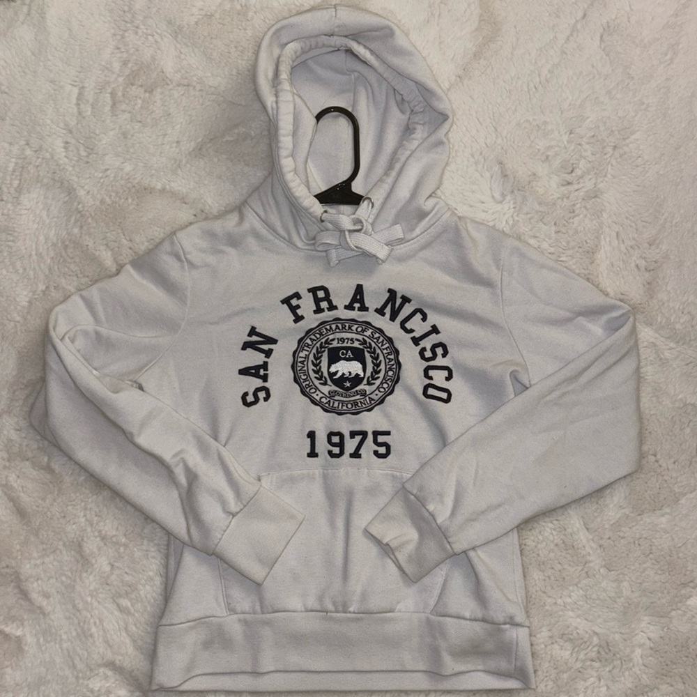San Fransisco Hoodie Sweater — Embroidered